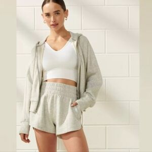 NWT Abercrombie & Fitch YPB Neoknit Ultra High Rise Knit Shorts Gray XL